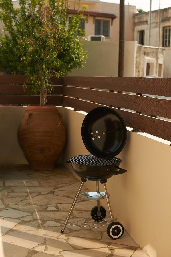 2 Bedroom Villa With Heated Swimming Pool-Spa Whirlpool-Bbq! Melidhonion  Exterior photo